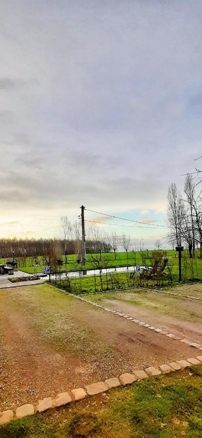 Vakantiewoning Victors Hof Tot 4 Pers Lievegem エクステリア 写真